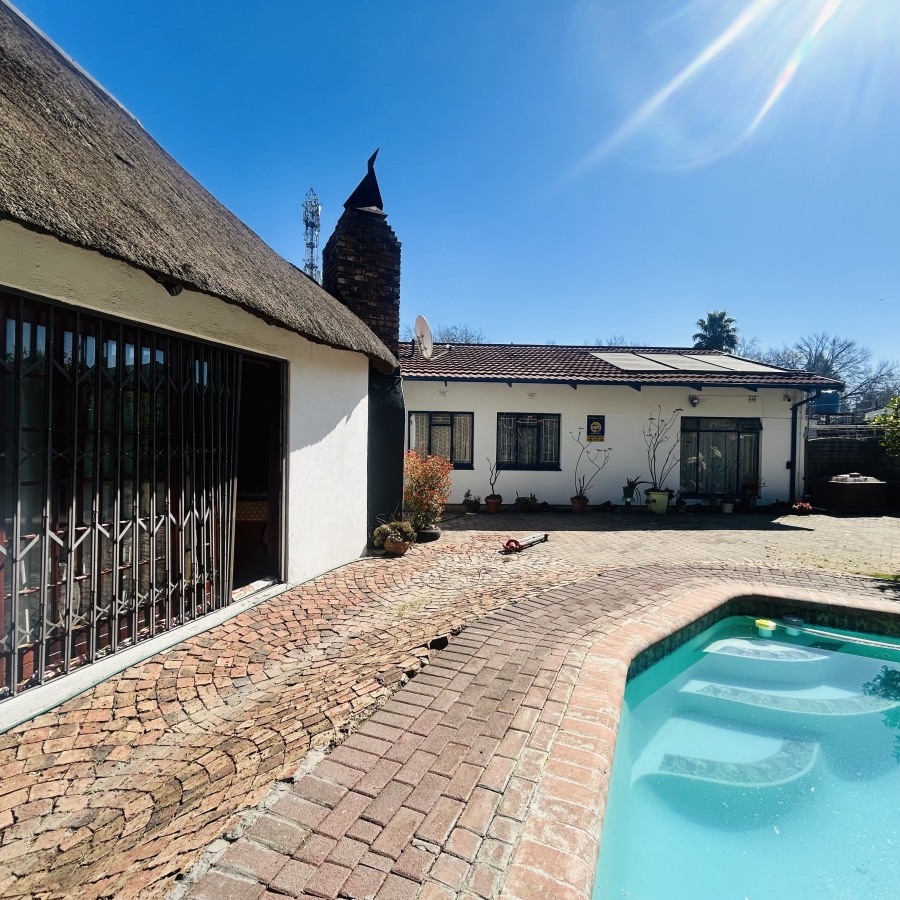 4 Bedroom Property for Sale in Sasolburg Ext 3 Free State